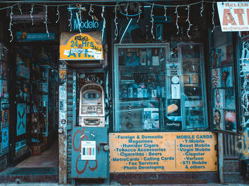 bodega-store-front-brooklyn