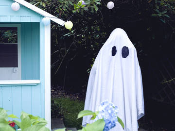 ghost being disinvited from party