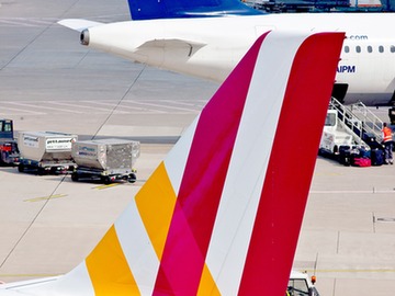 laconic-germanwings-plane